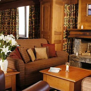 Le Hotel